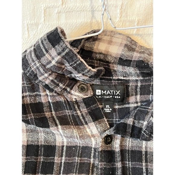 Matix Soft Checkered Flannel Womans XL - Picture 2 of 3